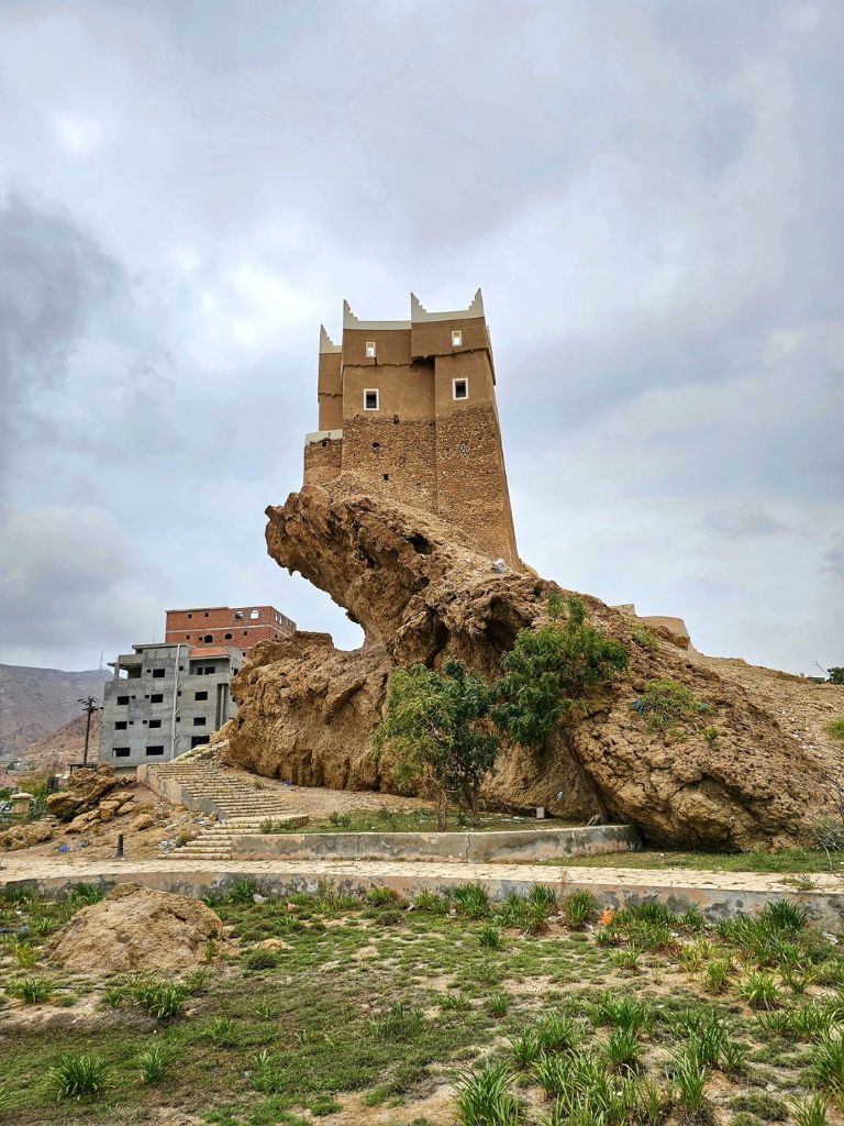 https://www.cgtravel.it/yemen-continentale-viaggio-di-gruppo/
